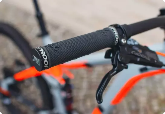 Detailfoto van een fietscockpit